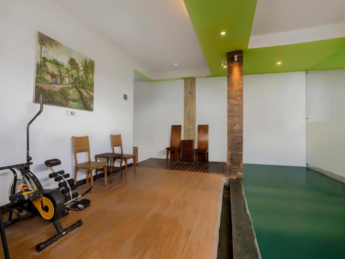 Oyo 3852 Valomia Guest House Denpasar  Ngoại thất bức ảnh