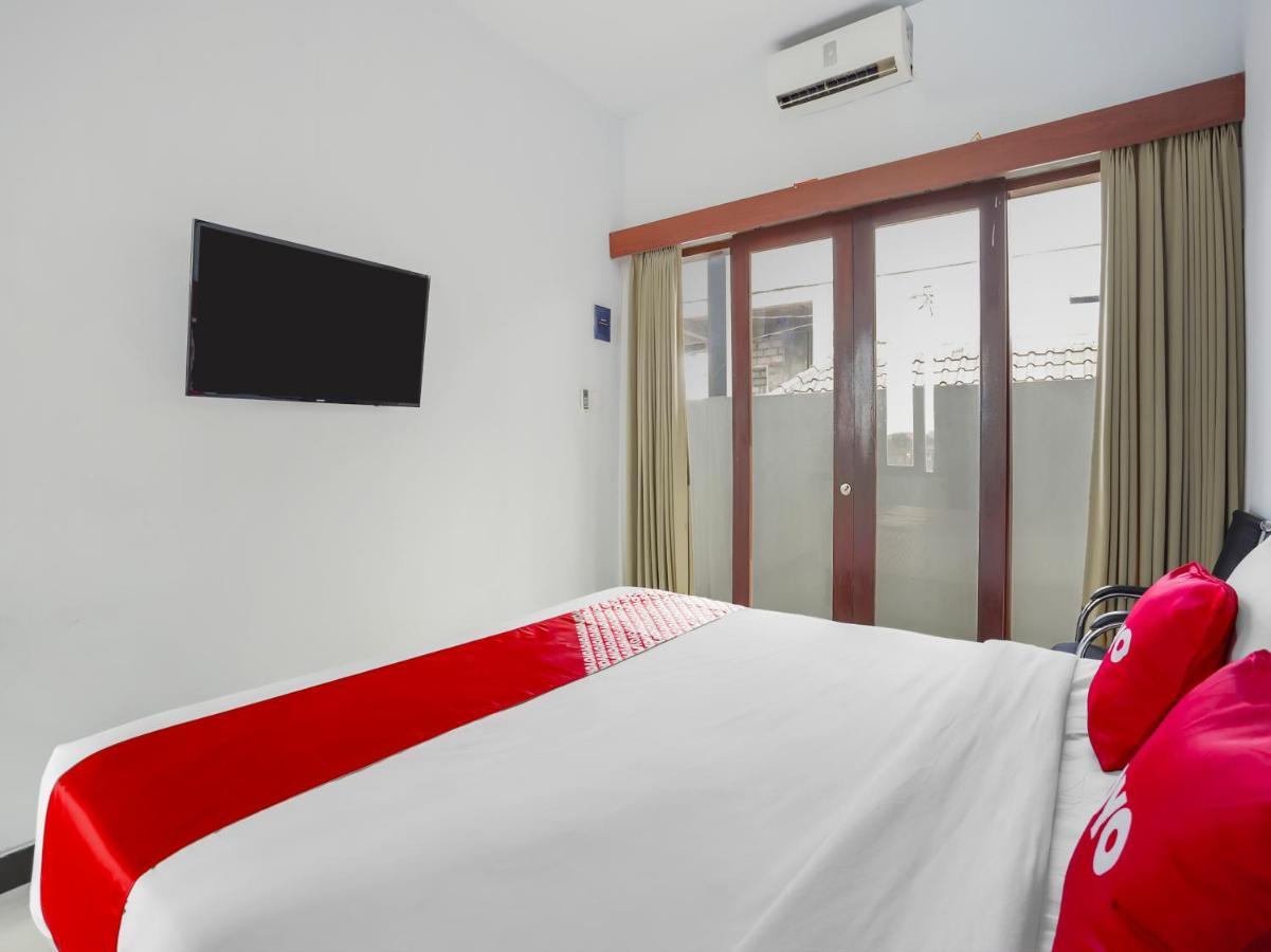 Oyo 3852 Valomia Guest House Denpasar  Ngoại thất bức ảnh